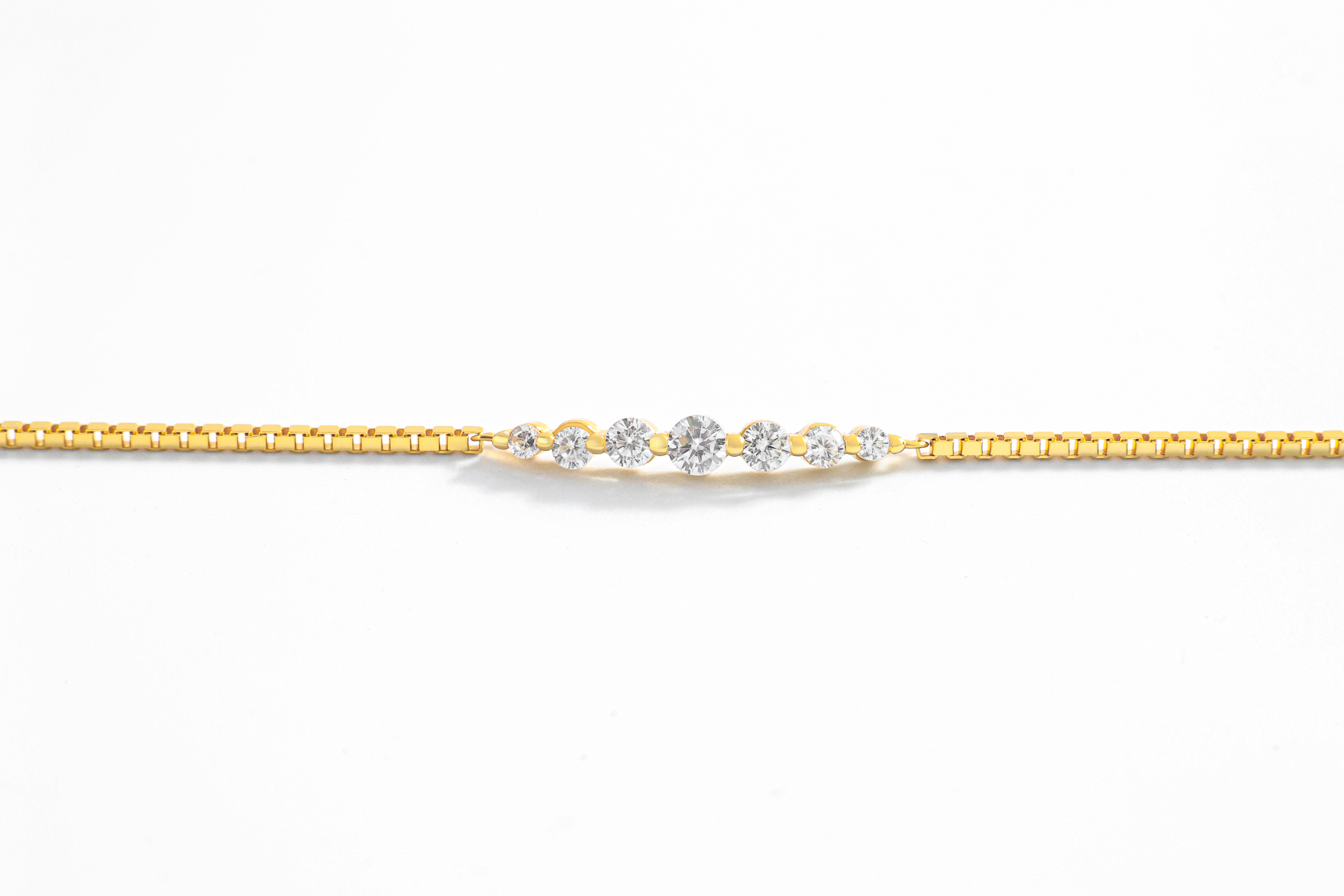 Classic Arc Bracelet