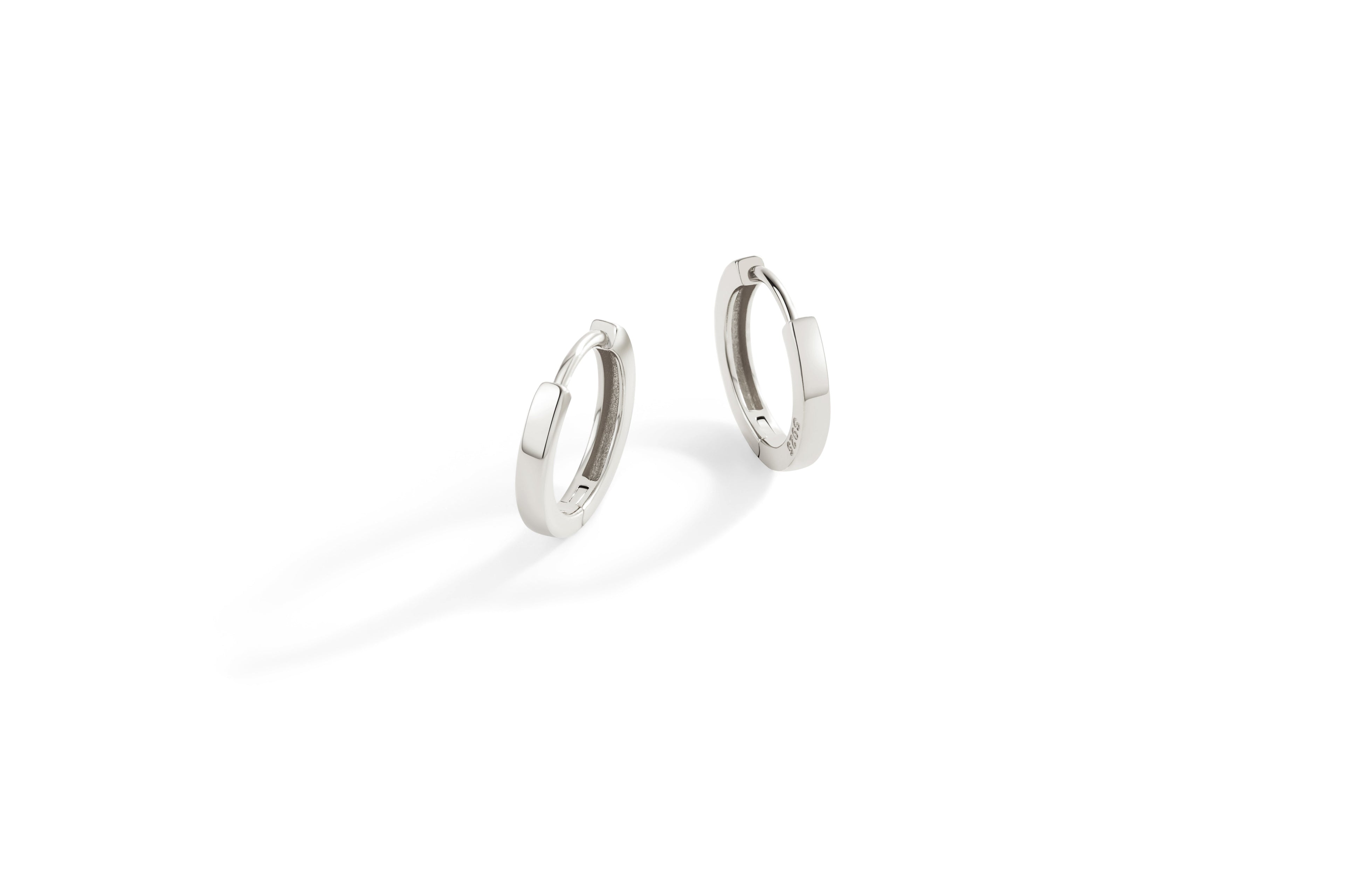 Everyday Hinging Hoop Earring