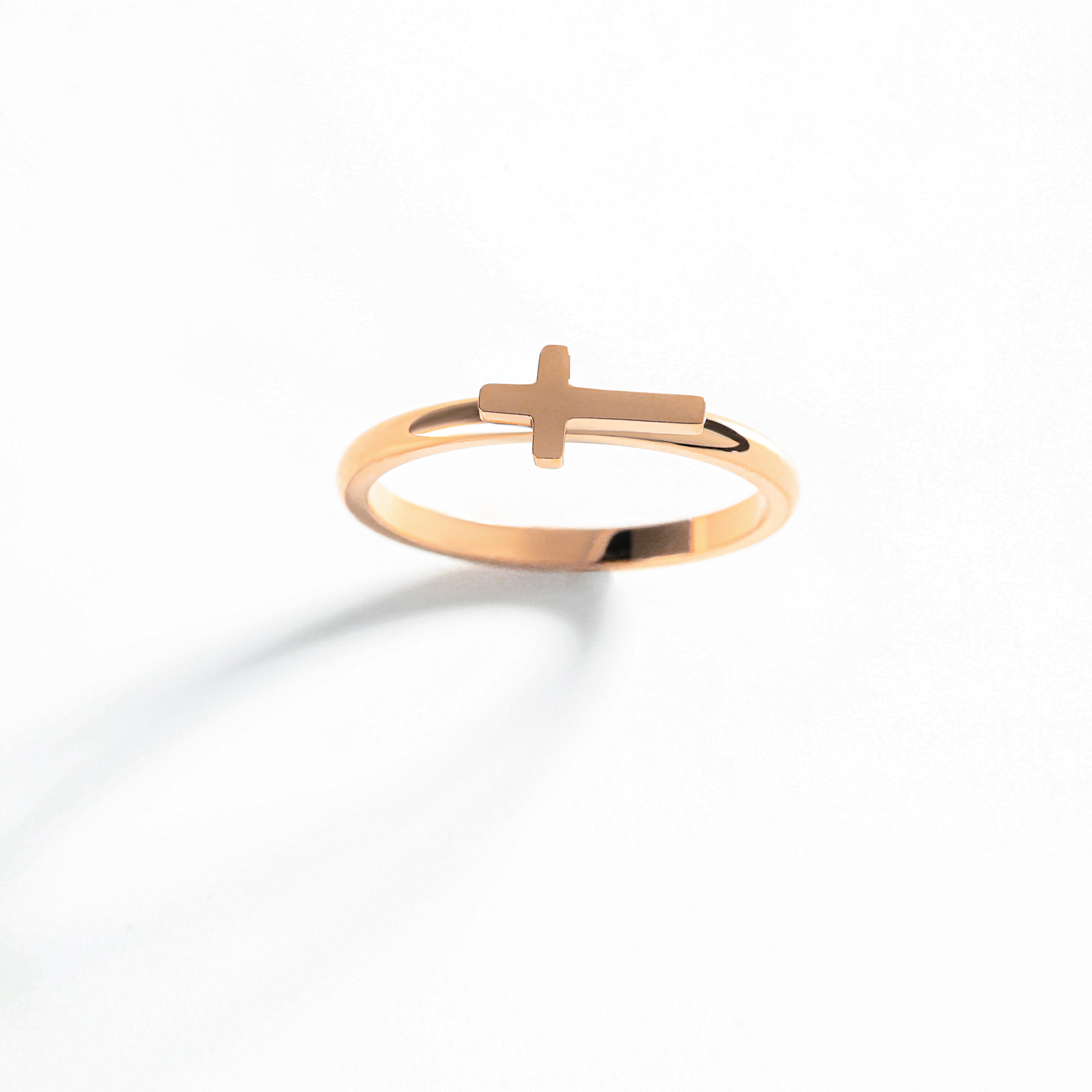 Horizon Cross Ring